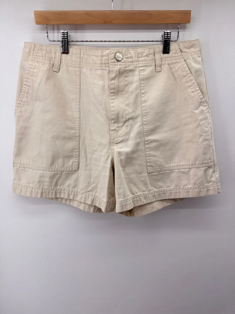 BDG Urban Outfitters High Rise Cotton Utility Shorts Size Medium Patch Pockets